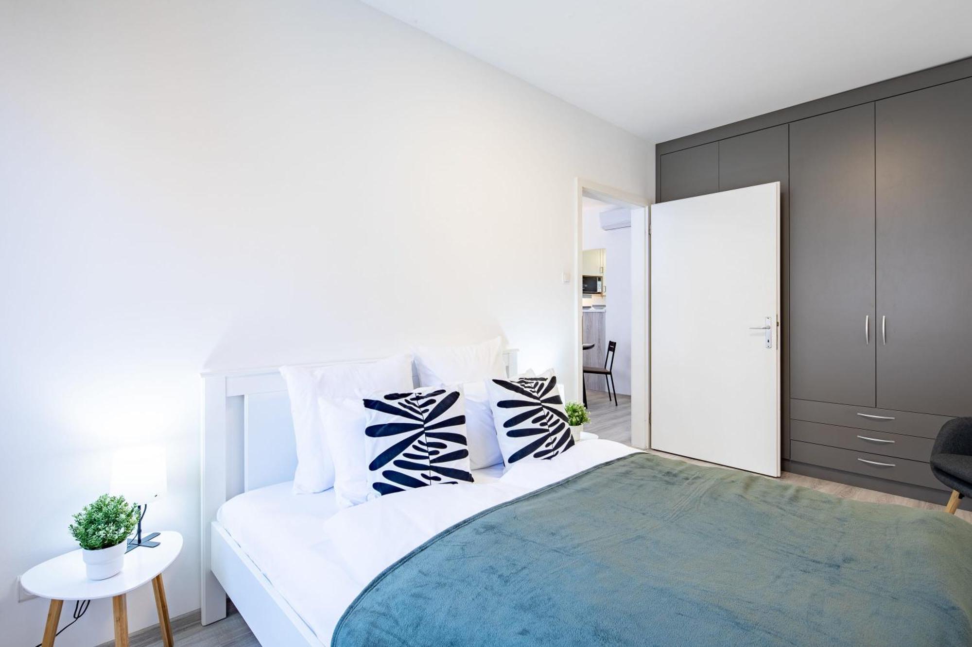Ultra - Free Parking - Sunny Apartment Budapest