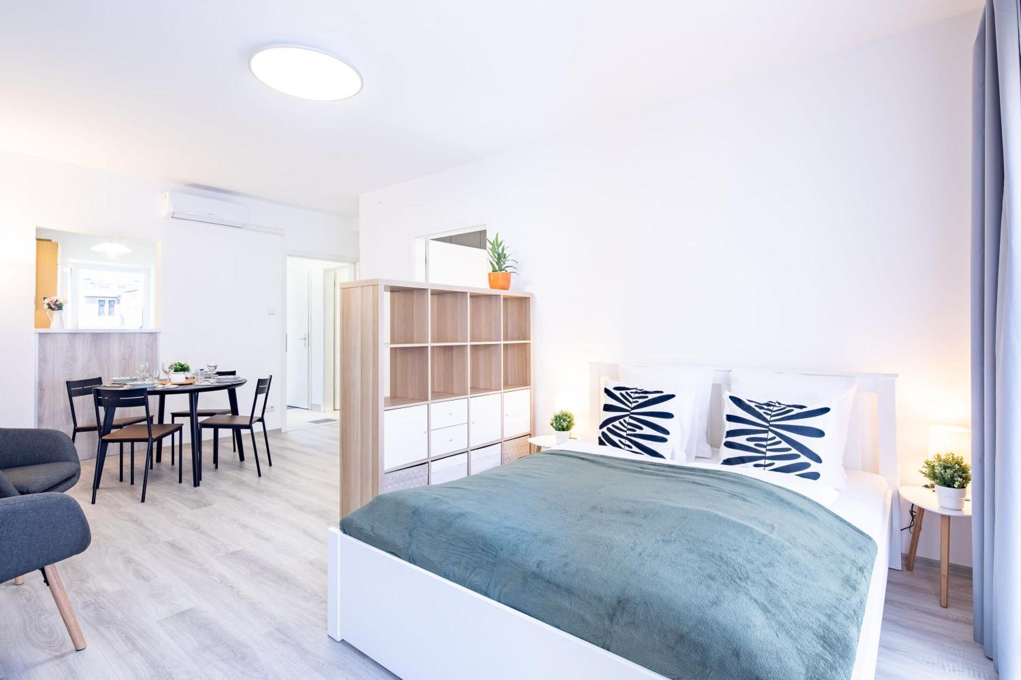 Apartment Ultra - Free Parking - Sunny *
